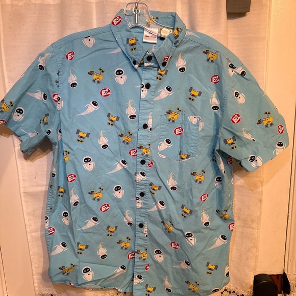 Disney Other - Disney Pixar Wall-E and Eve Print Button Up Men’s Med